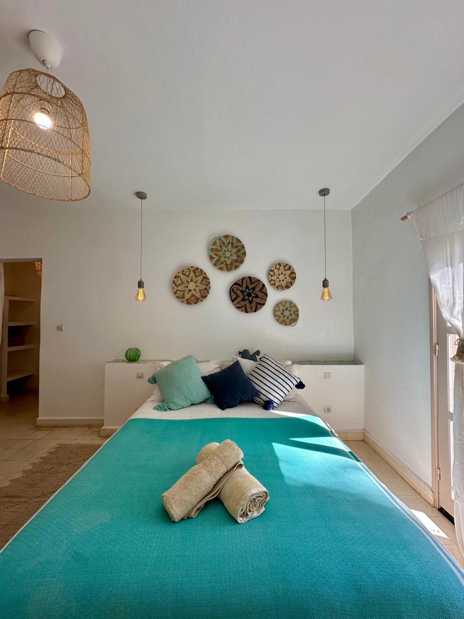 Couette-café Nour 3*